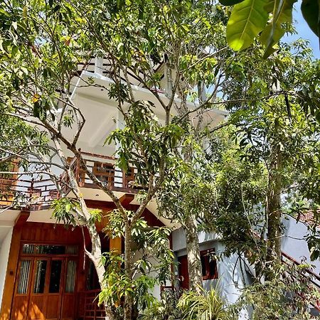 Jungle Escape Hiriketiya Hotel Диквела Екстериор снимка