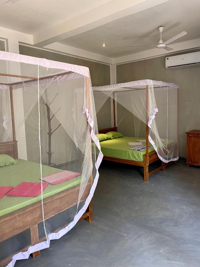 Jungle Escape Hiriketiya Hotel Диквела Екстериор снимка