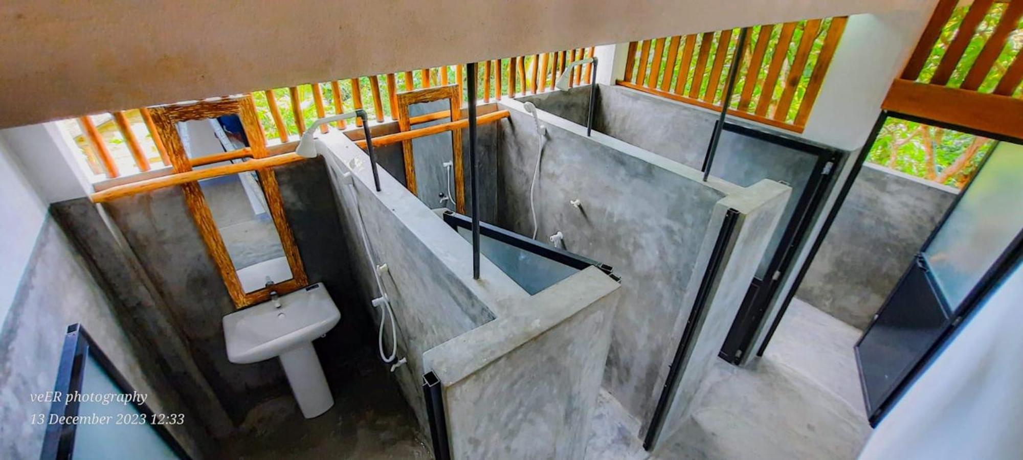 Jungle Escape Hiriketiya Hotel Диквела Екстериор снимка